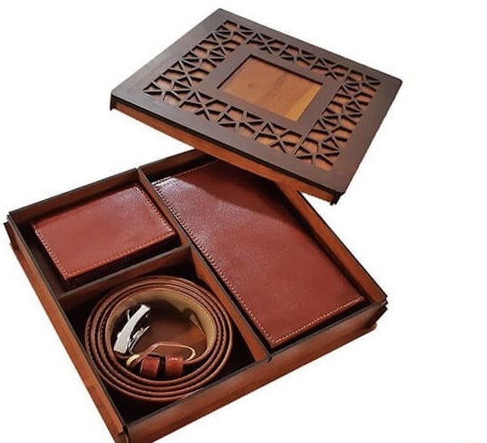 ست چرم اصل كيف و كمر و جاكارتي