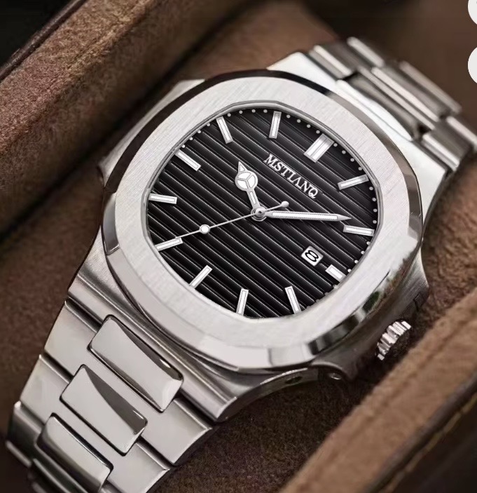 ساعت مچي كلاسيك مردانه و زنانه تبليغاتي